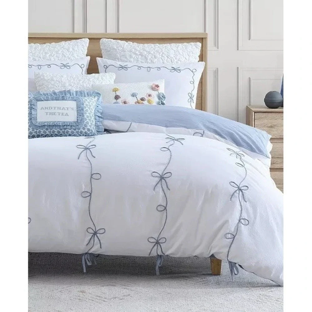Peri Home Sasha Bows Twin Duvet Cover White Blue Embroidered Ribbon NWOT New